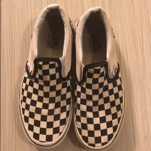 Kids size 3.5 checkered vans